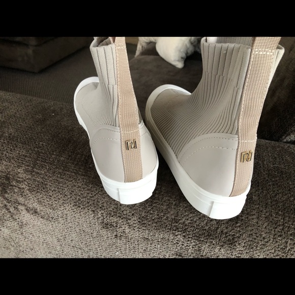 Brand new River Island Beige High Top Trainers size UK 7 - AU 9 or EU40 - Picture 8 of 10